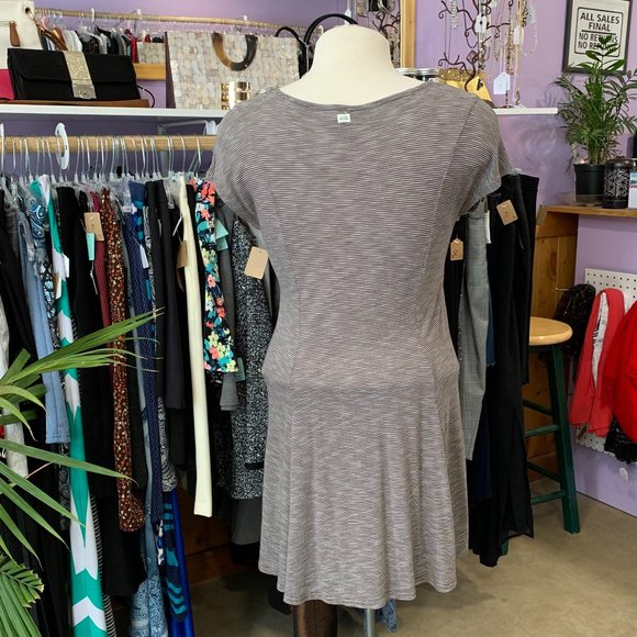Volcom Striped Short Sleeved Dress - Picture 3 of 4